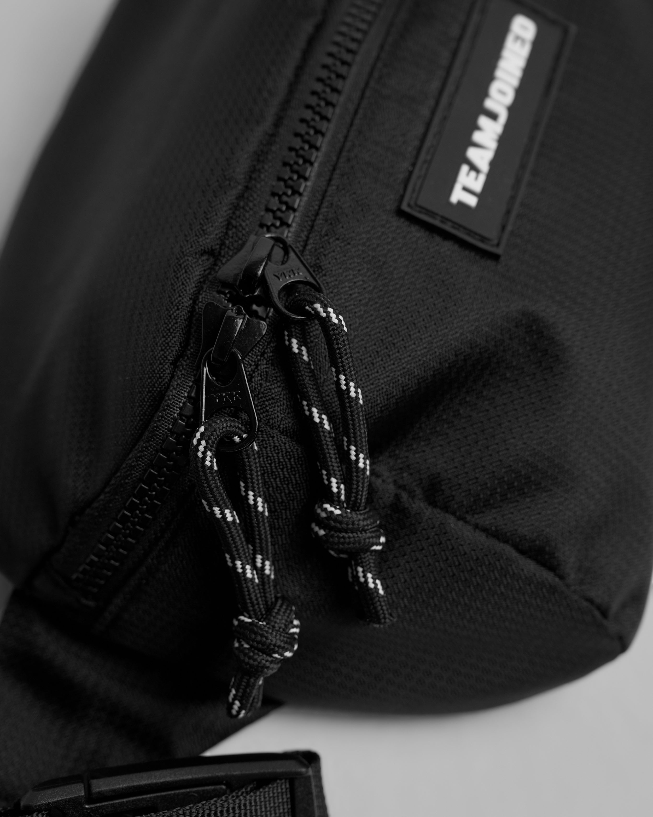 color_Black