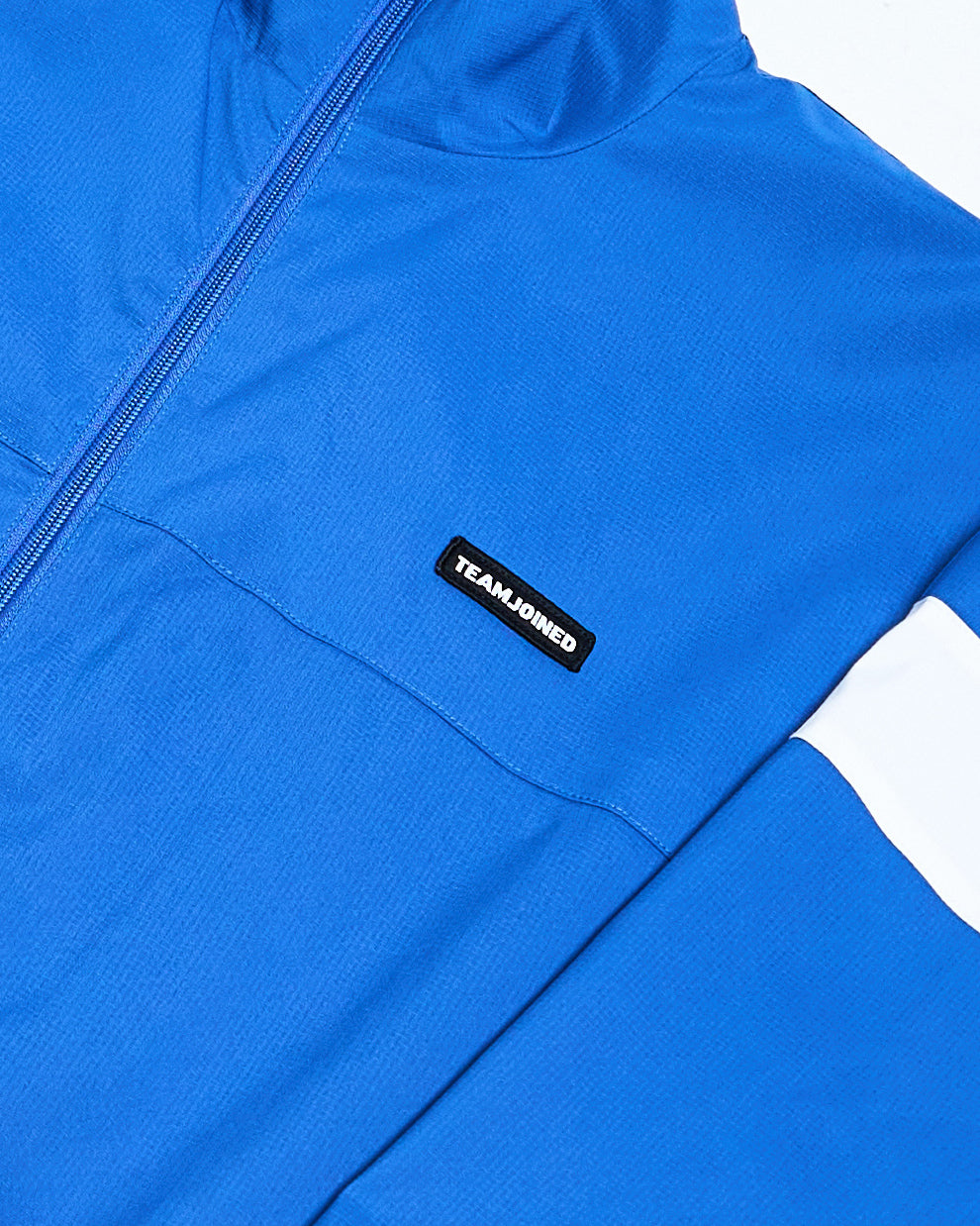 color_Blue/ White