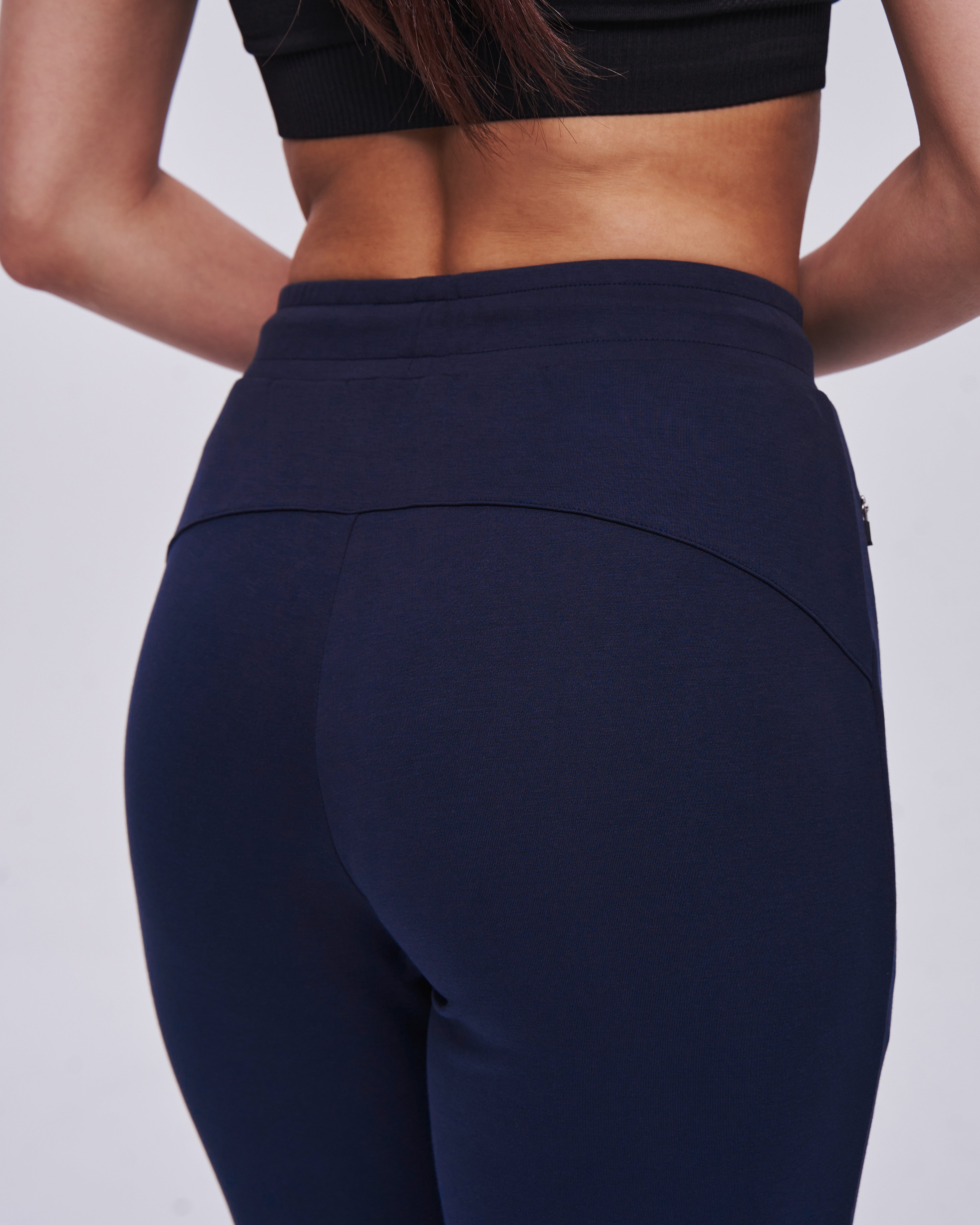 color_navy